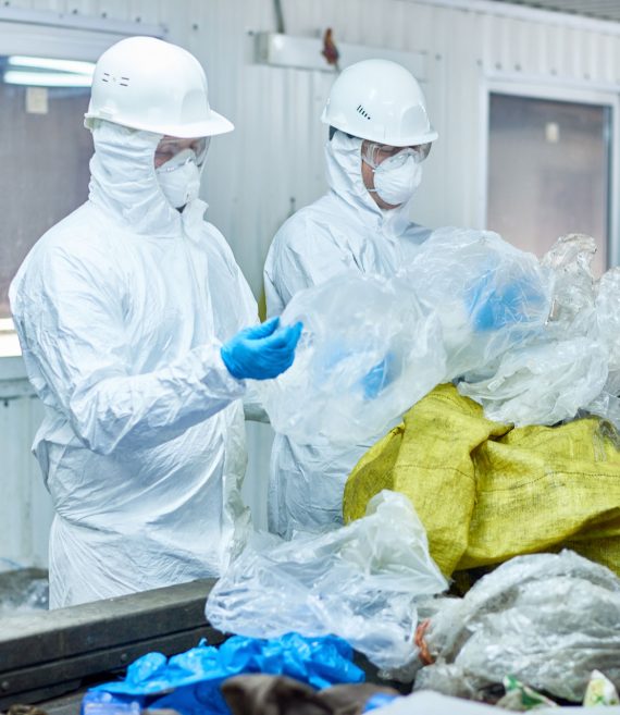 workers-on-waste-processing-plant-8NM6UX5.jpg